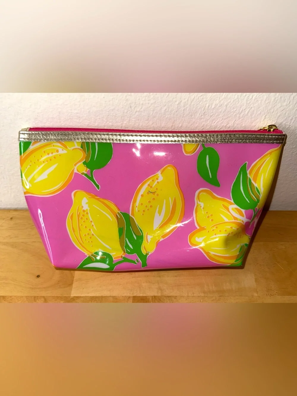 Lilly Pulitzer for Estée Lauder cosmetic bag, pink w/ yellow lemons
